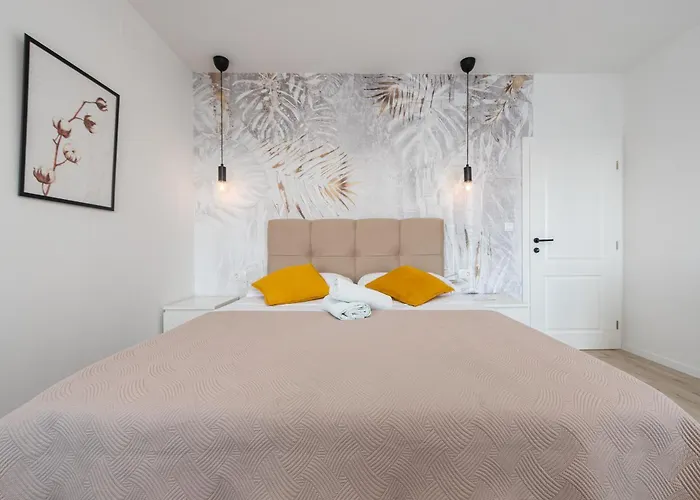 With A Unique View * Преко