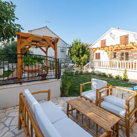 With A Unique View Preko